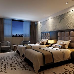 Superior Family Room